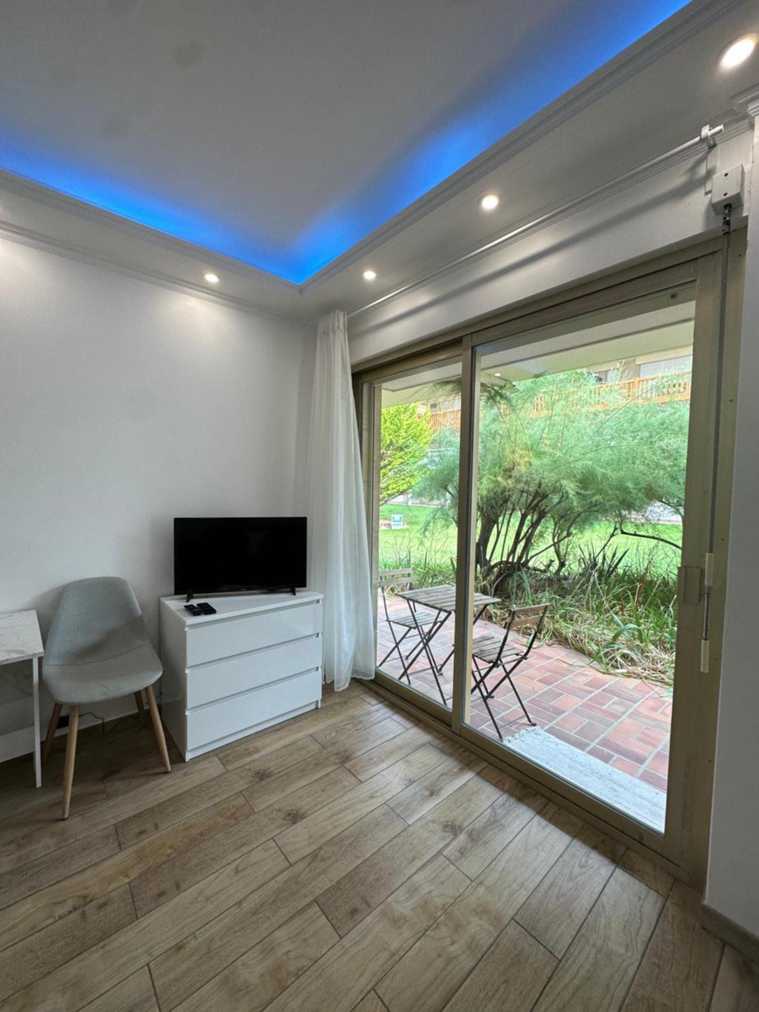 - Face Apartamento Deauville